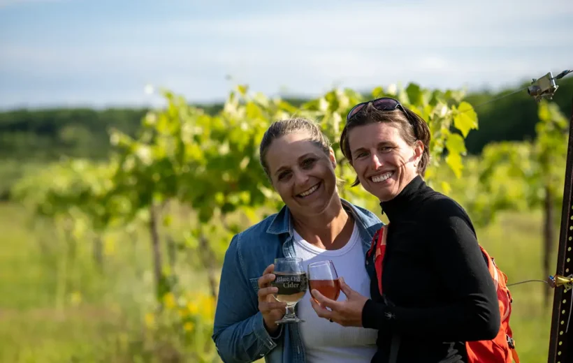 Apostle Islands Pinot, Paddle, and Porter