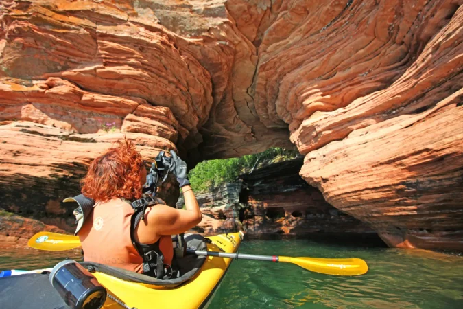 kayaking adventure apostle islands